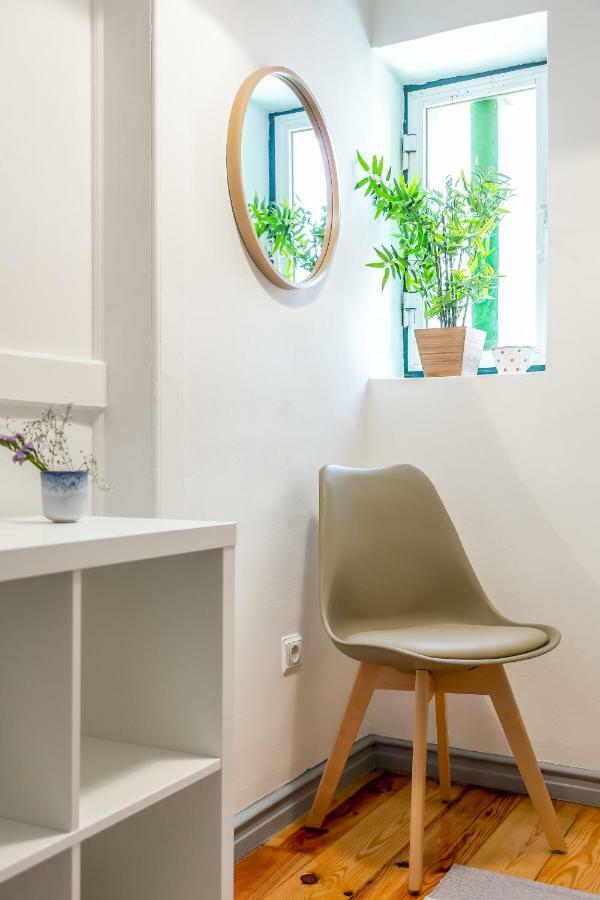 Alfama, Bright And Spacious With Private Terrace, By Timecooler ลิสบอน ภายนอก รูปภาพ