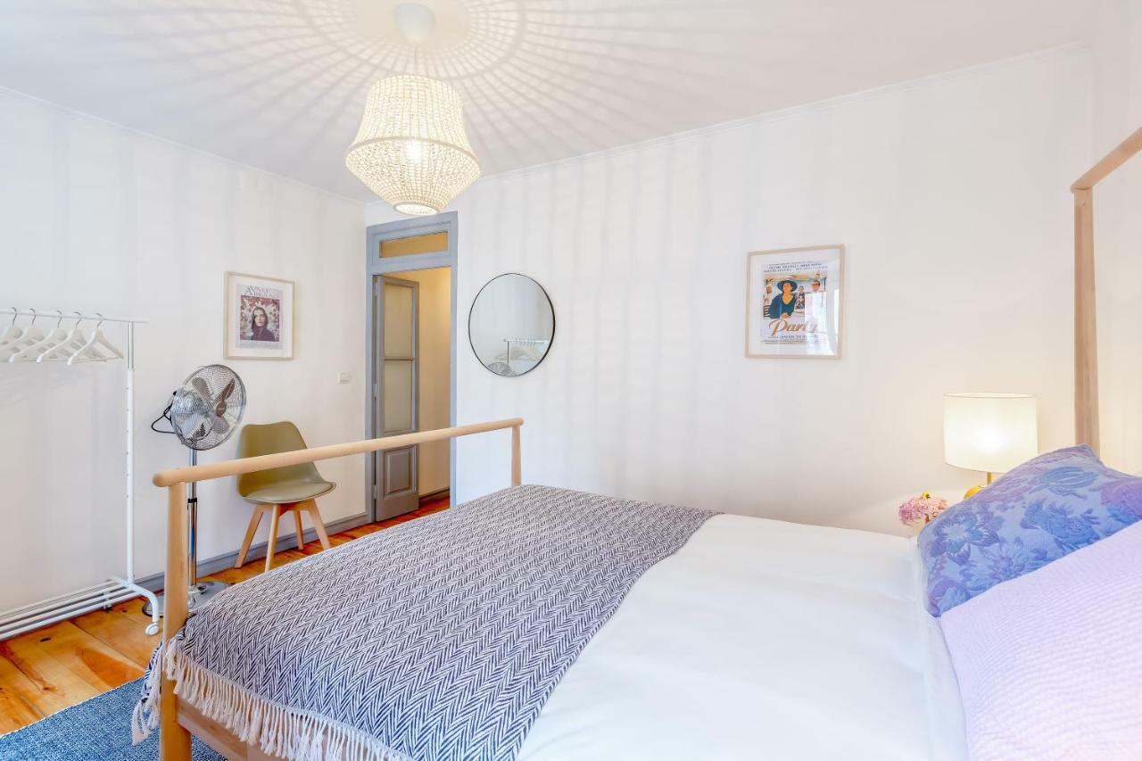 Alfama, Bright And Spacious With Private Terrace, By Timecooler ลิสบอน ภายนอก รูปภาพ