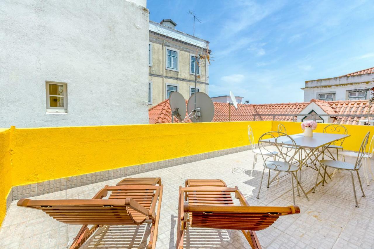 Alfama, Bright And Spacious With Private Terrace, By Timecooler ลิสบอน ภายนอก รูปภาพ