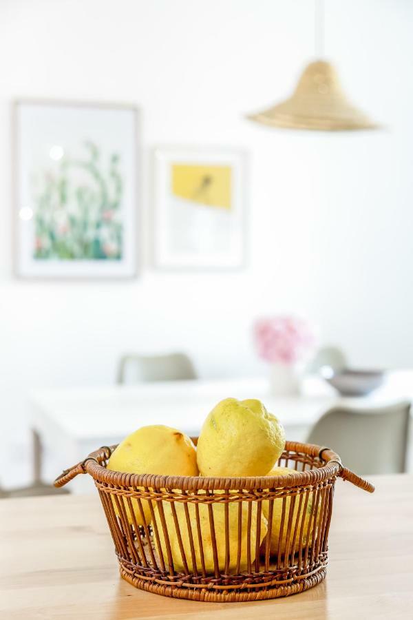 Alfama, Bright And Spacious With Private Terrace, By Timecooler ลิสบอน ภายนอก รูปภาพ