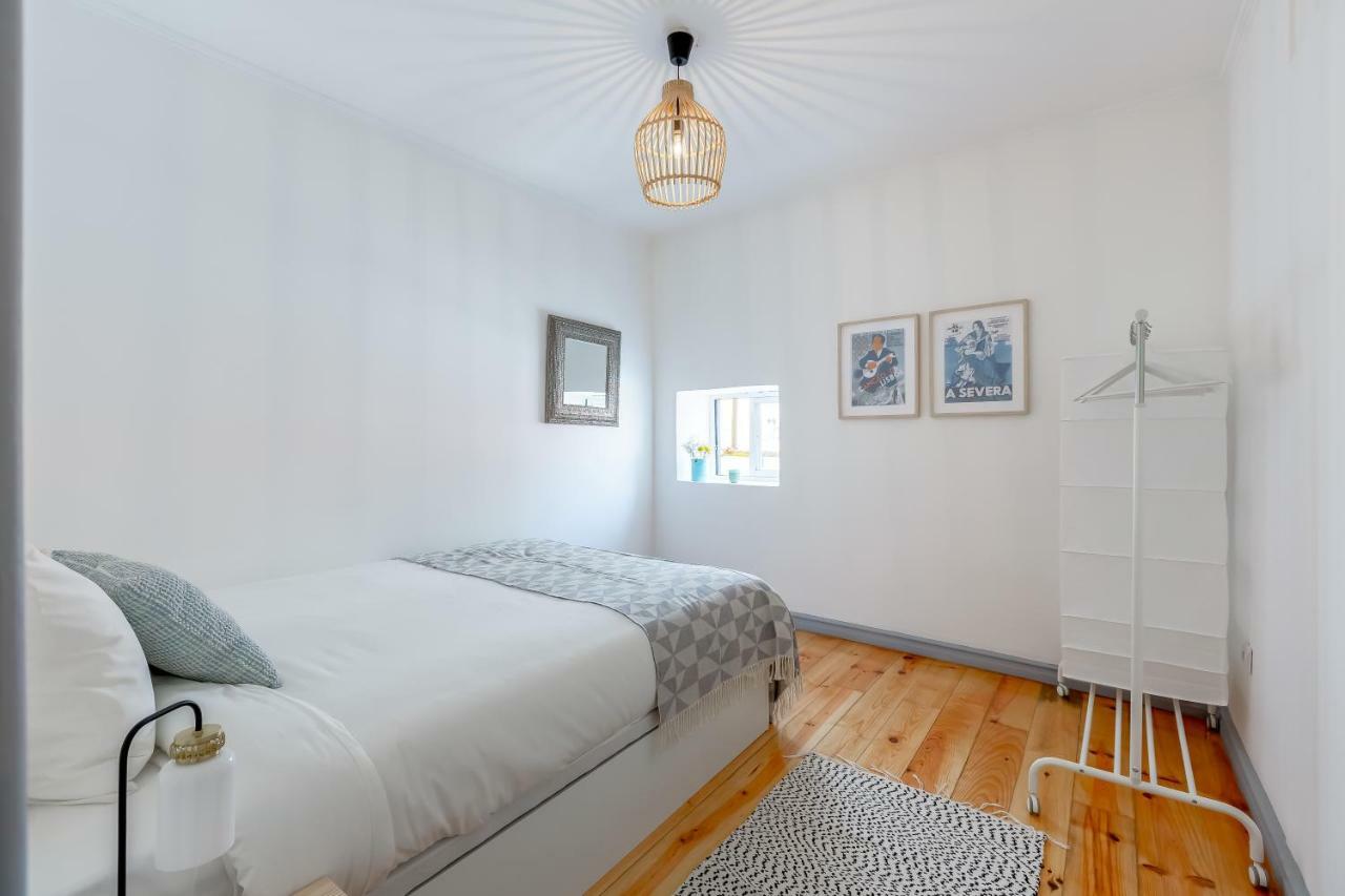 Alfama, Bright And Spacious With Private Terrace, By Timecooler ลิสบอน ภายนอก รูปภาพ