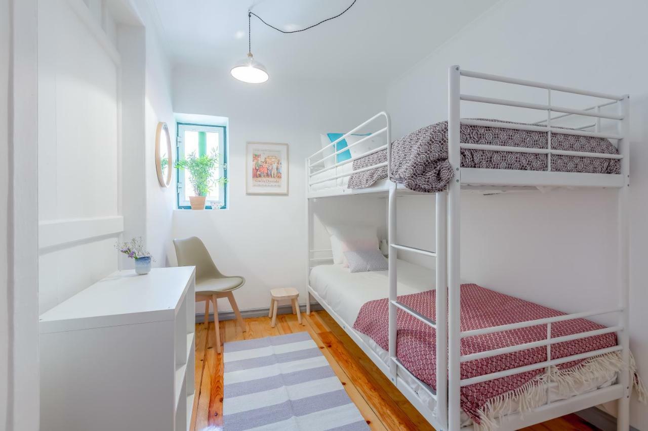 Alfama, Bright And Spacious With Private Terrace, By Timecooler ลิสบอน ภายนอก รูปภาพ